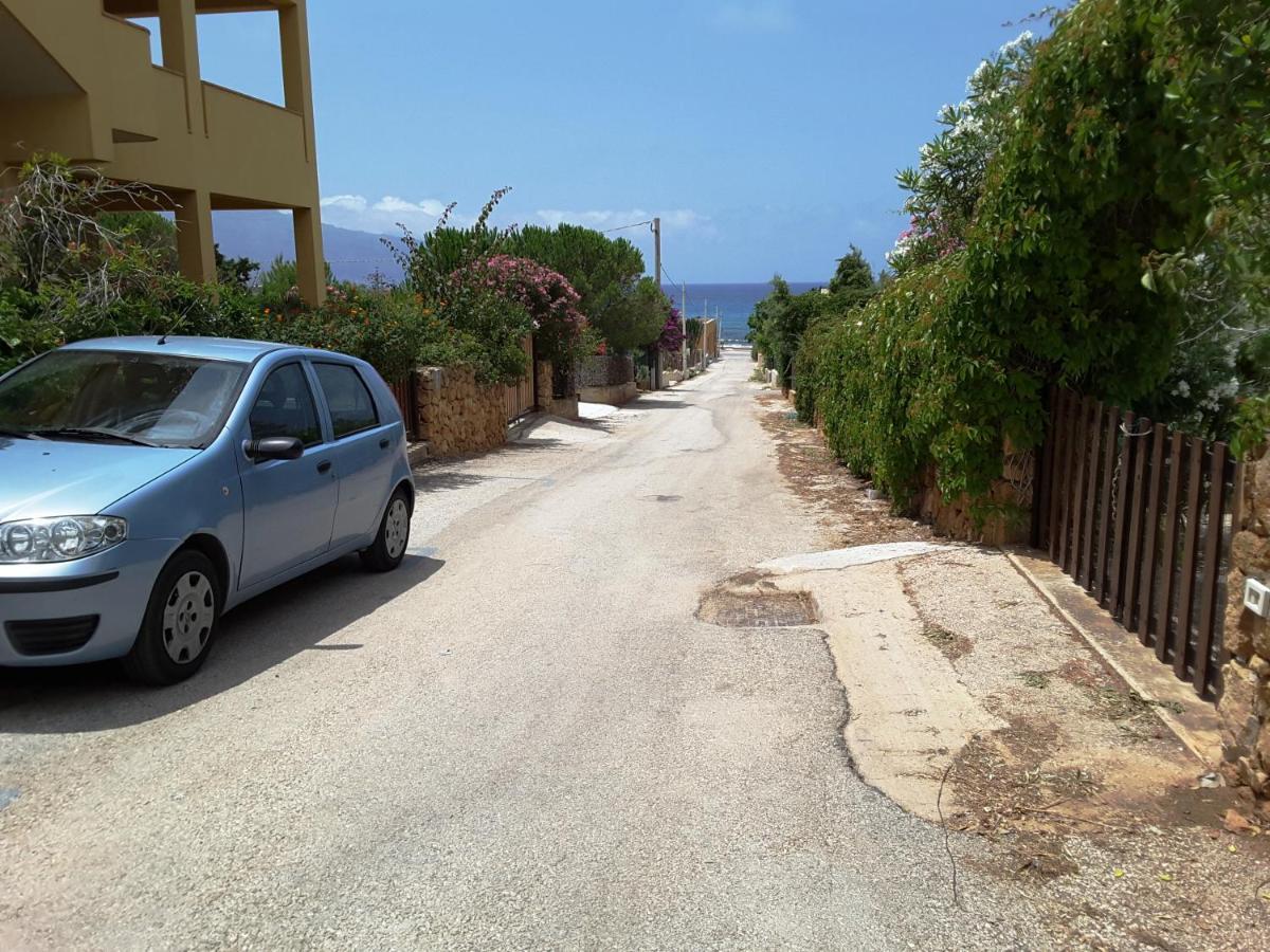 فيلا Il Rustico Di Pino كوستوناتشي المظهر الخارجي الصورة