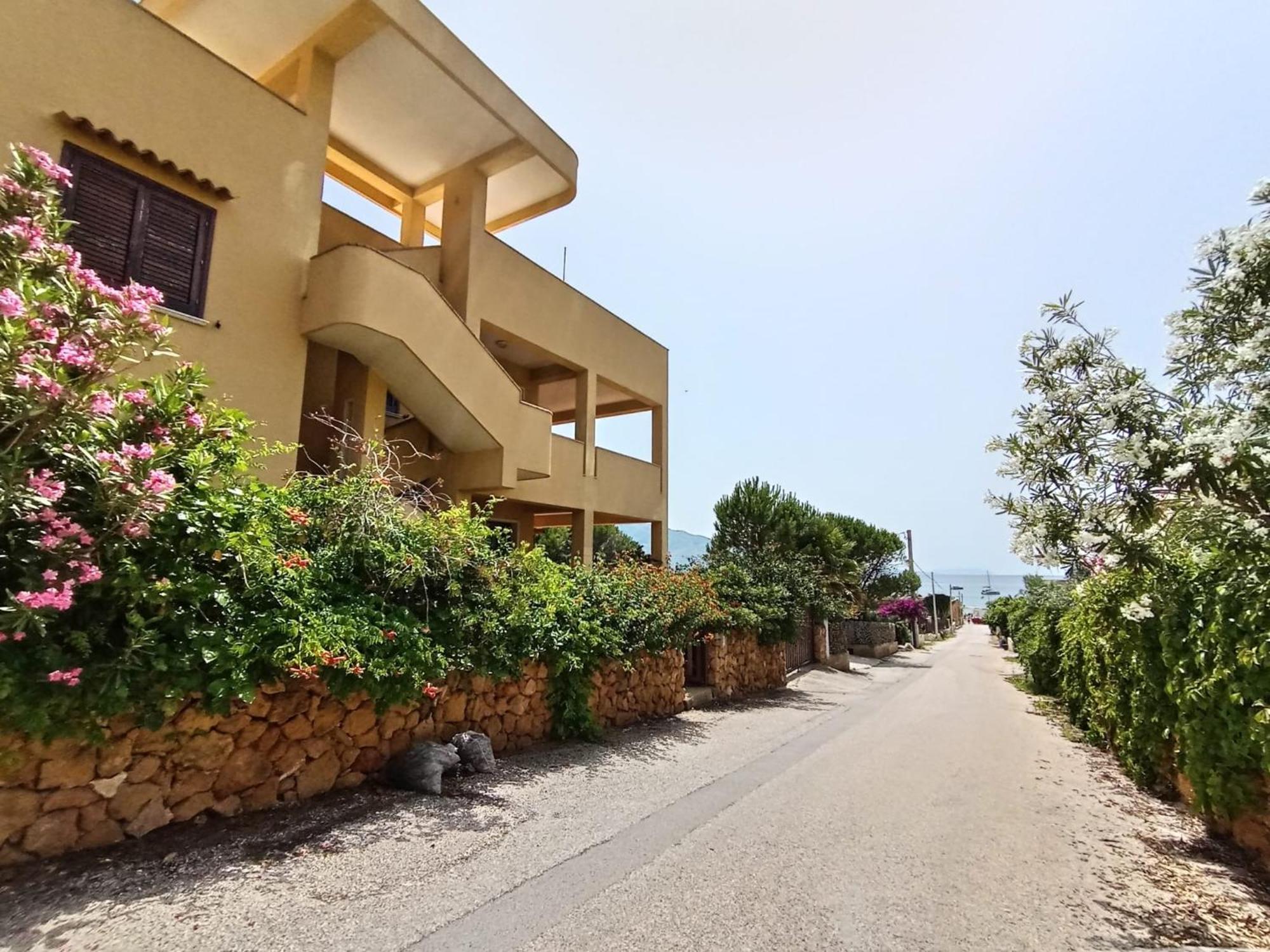 فيلا Il Rustico Di Pino كوستوناتشي المظهر الخارجي الصورة